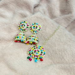 Multi Colour Earrings/Tikka Set – YUGOSMILE